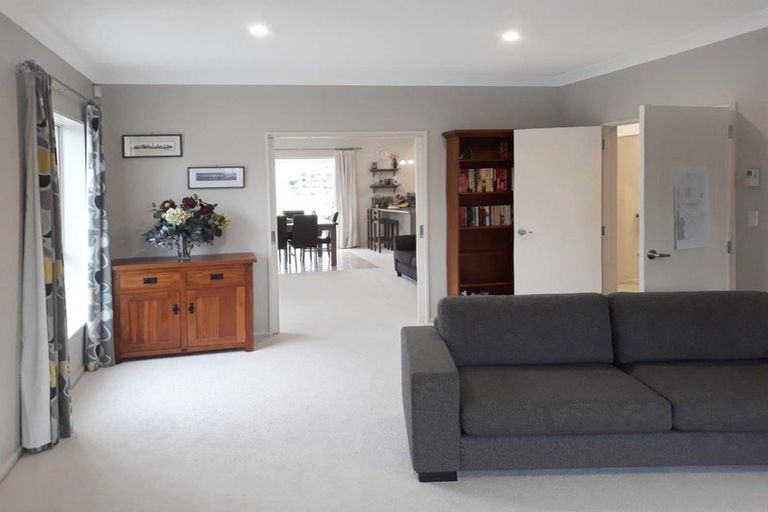 Photo of property in 42 Kinsella Crescent, Aidanfield, Christchurch, 8025