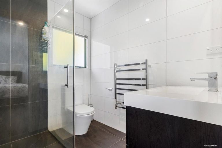 Photo of property in 8 Chippewa Place, Conifer Grove, Takanini, 2112