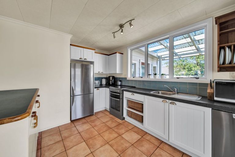 Photo of property in 3 Campbell Street, Hawera, 4610