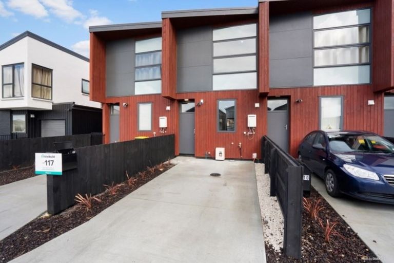 Photo of property in 12 Dignity Street, Papakura, 2110