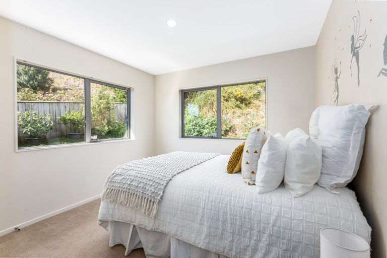 Photo of property in 22 Ships Cove, Whitby, Porirua, 5024