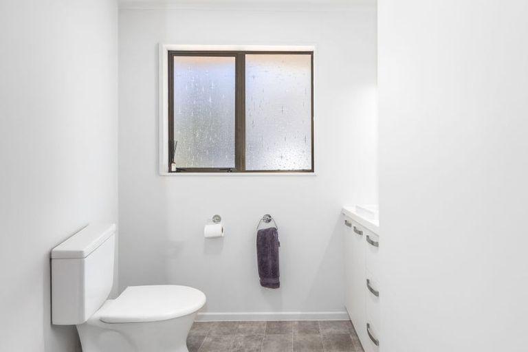 Photo of property in 3a Tudor Court, Paraparaumu Beach, Paraparaumu, 5032