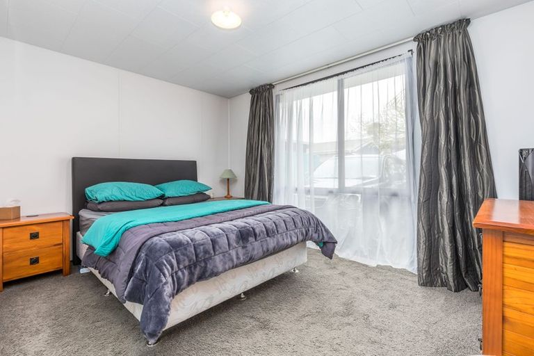 Photo of property in 1/24 Nearco Street, Randwick Park, Auckland, 2105