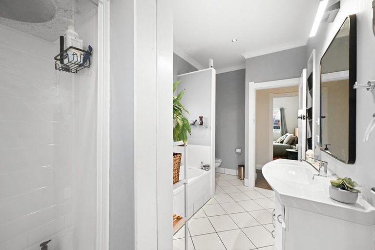 Photo of property in 135 Rimu Street, Maeroa, Hamilton, 3200