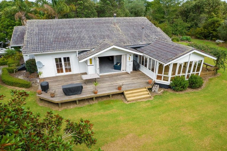 Photo of property in 15 Karaka Drive, Kerikeri, 0230