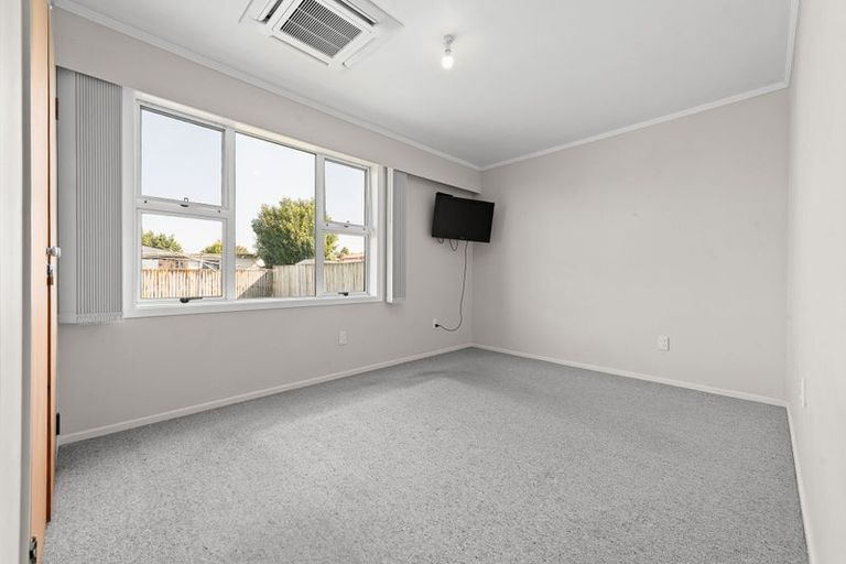 Photo of property in 3 Thornton Place, Melville, Hamilton, 3206