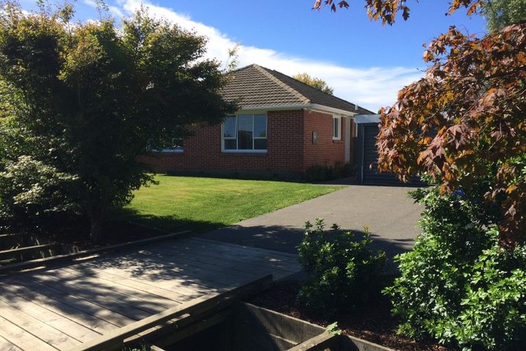 Photo of property in 46 Torquay Place, Bryndwr, Christchurch, 8053