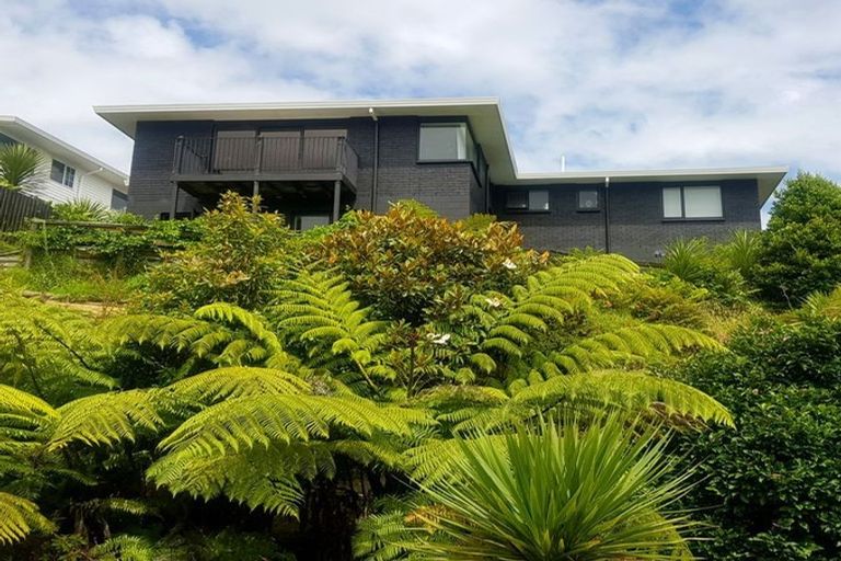 Photo of property in 5 Chatswood Grove, Fitzroy, New Plymouth, 4312