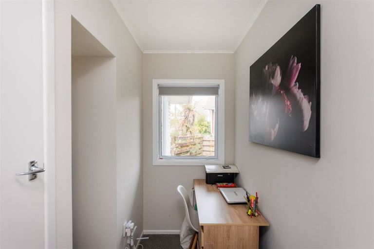 Photo of property in 10 Peters Avenue, Cloverlea, Palmerston North, 4412