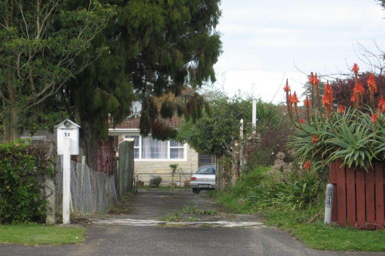 Photo of property in 13 Mcquarrie Avenue, Wattle Downs, Auckland, 2103