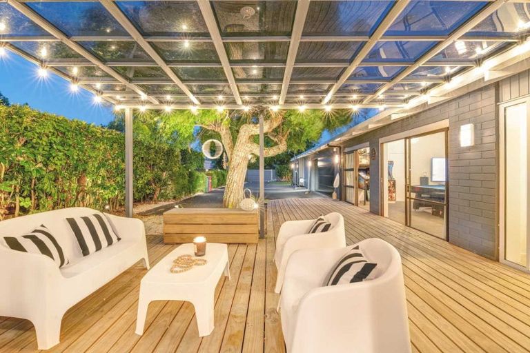 Photo of property in 18 Glengarry Avenue, Manly, Whangaparaoa, 0930