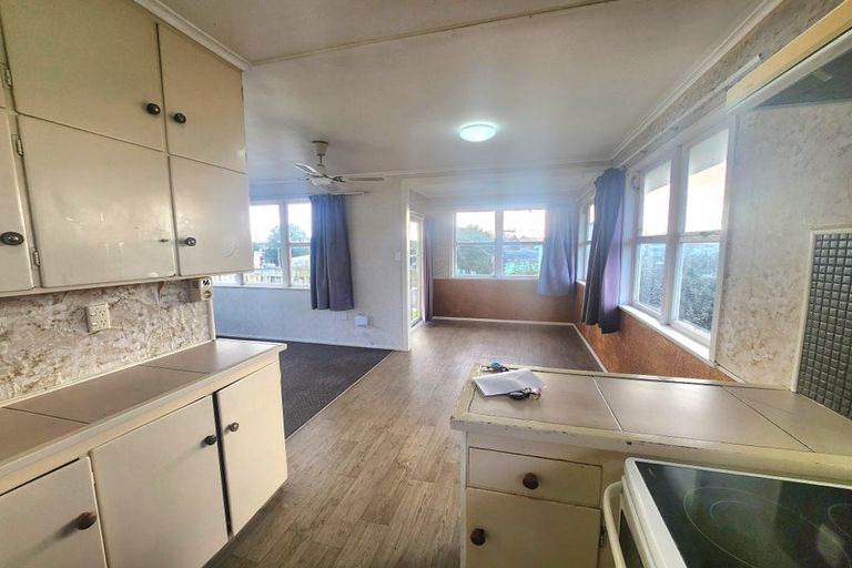 Photo of property in 2/23 Claymore Street, Manurewa, Auckland, 2102