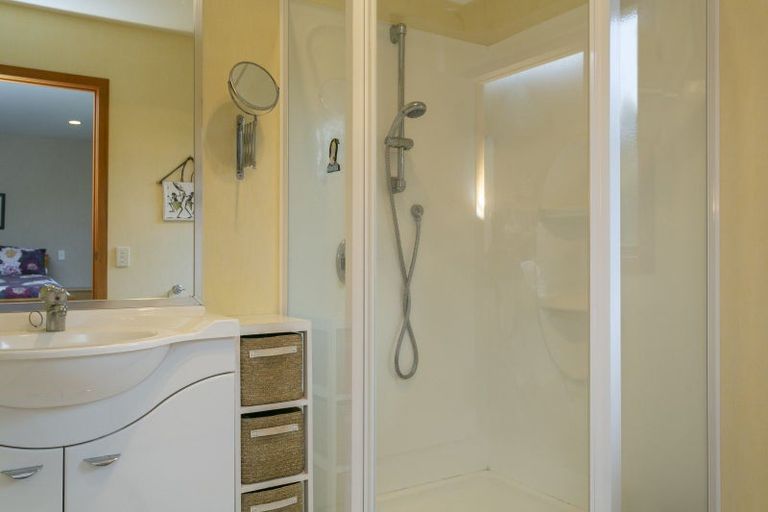 Photo of property in 6 Harling Close, Nukuhau, Taupo, 3330