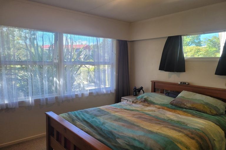 Photo of property in 27 Tumene Drive, Owhata, Rotorua, 3010