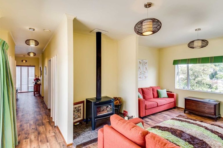 Photo of property in 121 Thompson Road, Bluff Hill, Napier, 4110