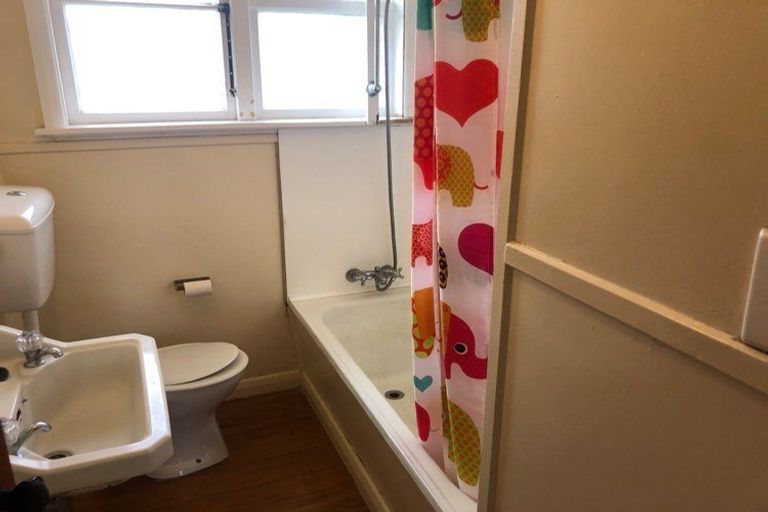 Photo of property in 25-35 Butler Street, Naenae, Lower Hutt, 5011