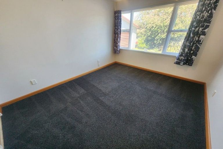 Photo of property in 1 Cheam Street, Dallington, Christchurch, 8061
