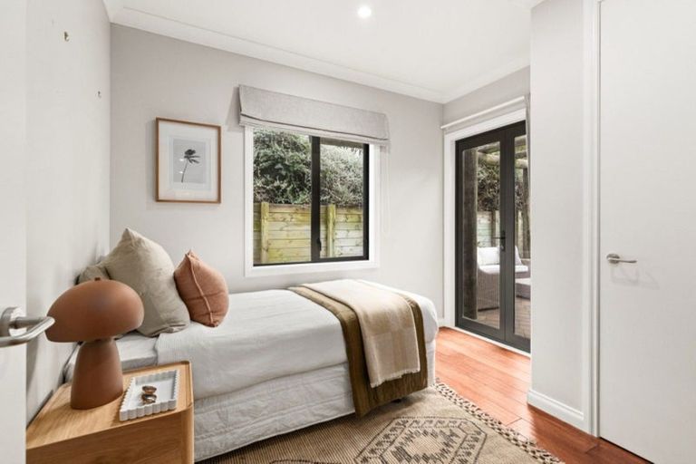 Photo of property in 5b Te Mata Peak Road, Havelock North, 4130