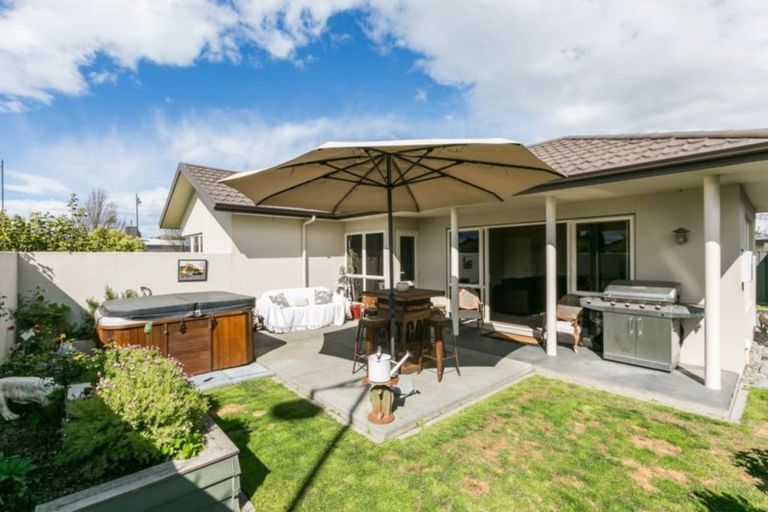 Photo of property in 5 Pacific Avenue, Poraiti, Napier, 4112