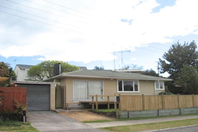 Photo of property in 1a Peach Grove, Taupo, 3330