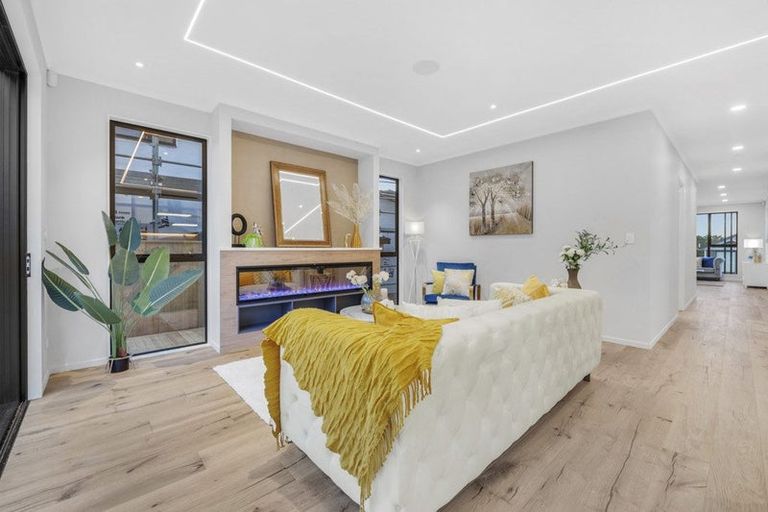 Photo of property in 14 Alluvial Street, Flat Bush, Auckland, 2019