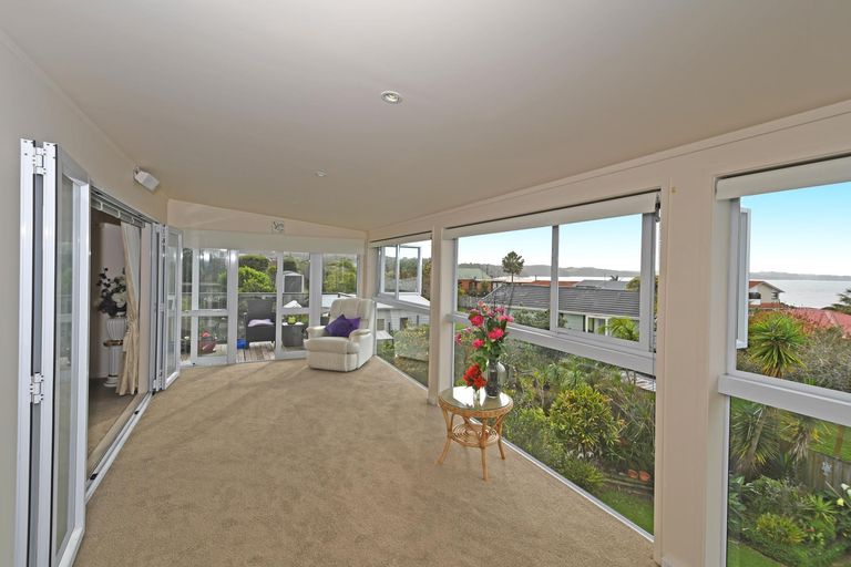 Photo of property in 5 Ngatira Place, Snells Beach, 0920