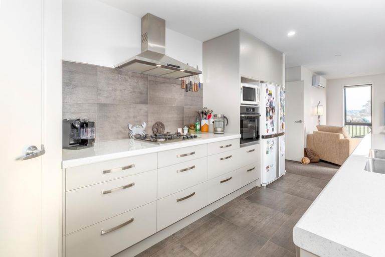 Photo of property in 51 Anselmi Ridge Road, Pukekohe, 2120