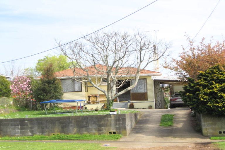Photo of property in 14 Raleigh Street, Waitara, 4320