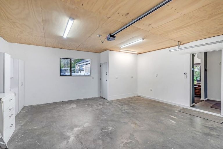 Photo of property in 5 Waddell Lane, Avondale, Christchurch, 8061