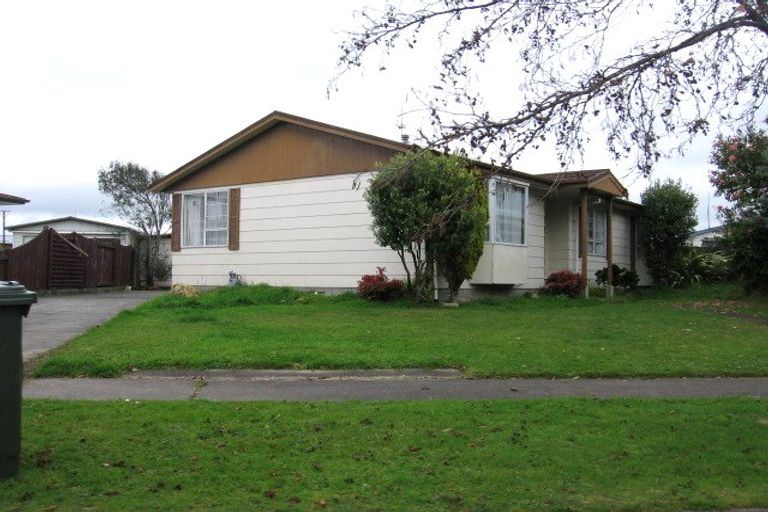 Photo of property in 10 Cumberland Place, Kelvin Grove, Palmerston North, 4414
