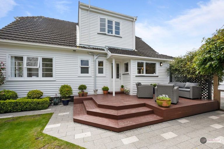 Photo of property in 24 Willoughby Street, Woburn, Lower Hutt, 5010