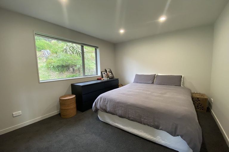 Photo of property in 39b Mantell Street, Seatoun, Wellington, 6022