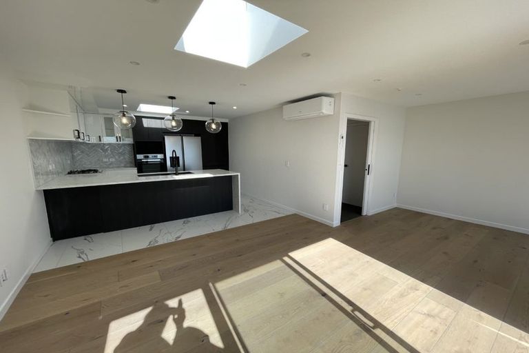 Photo of property in 9/148 Evans Bay Parade, Roseneath, Wellington, 6021