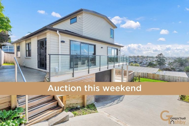 Photo of property in 285a Don Buck Road, Massey, Auckland, 0614