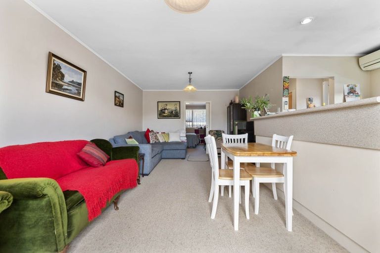 Photo of property in 35 Walnut Place, Tokoroa, 3420
