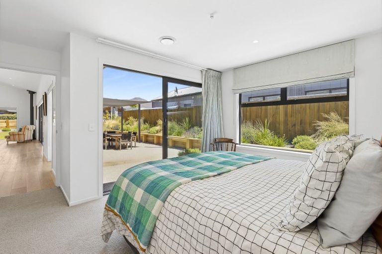 Photo of property in 14 Pounamu Avenue, Albert Town, Wanaka, 9305