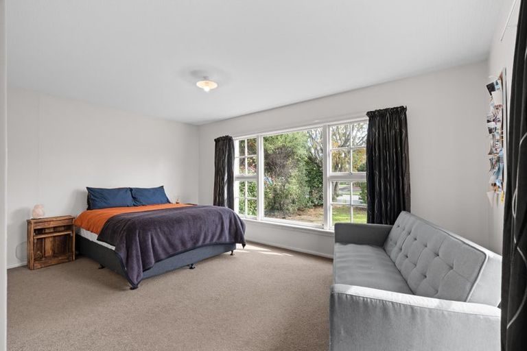 Photo of property in 28 Longmuir Street, Ilam, Christchurch, 8041