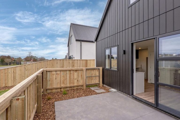 Photo of property in 93 Birchs Road, Prebbleton, 7604