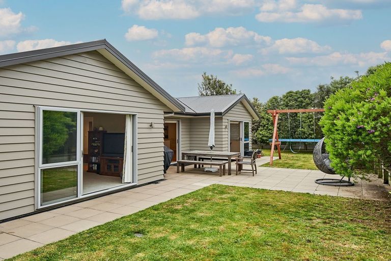 Photo of property in 12 Peel Lane, Aotea, Porirua, 5024