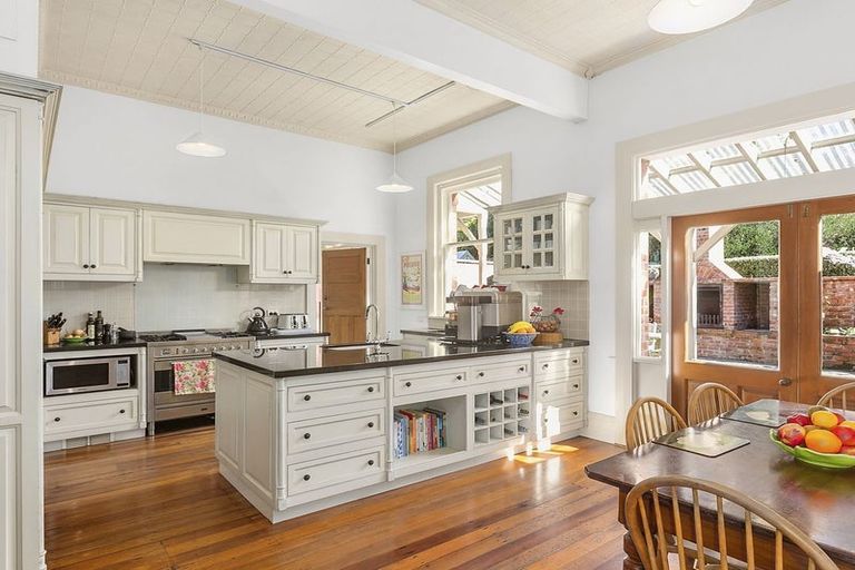 Photo of property in 1 Tui Street, Saint Leonards, Dunedin, 9022