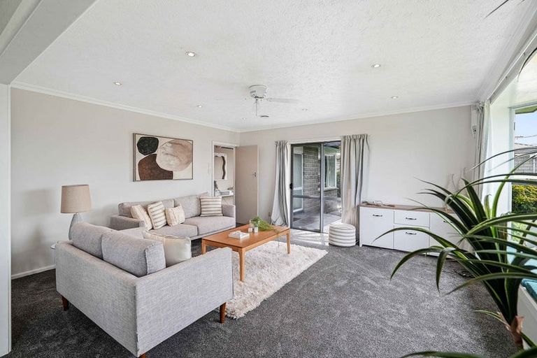 Photo of property in 25 Mortlake Street, Islington, Christchurch, 8042