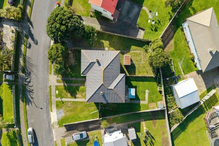 Photo of property in 70-72 Waihemo Street, Waitangirua, Porirua, 5024