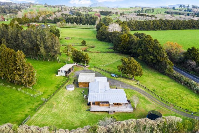 Photo of property in 360 Kara Road, Maungatapere, Whangarei, 0179