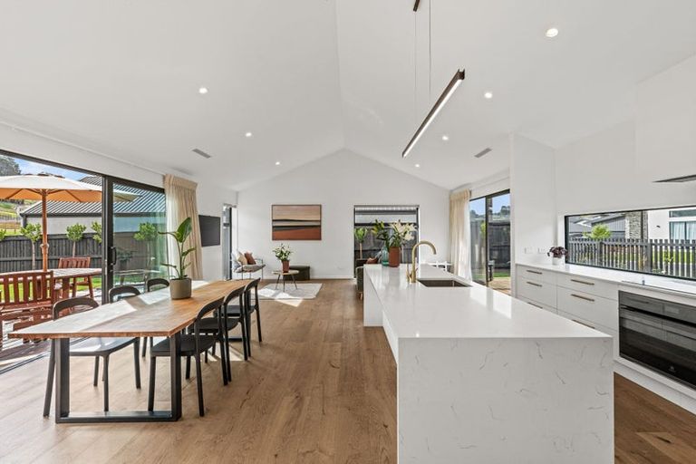 Photo of property in 24 Steve Askin Drive, Cracroft, Christchurch, 8022