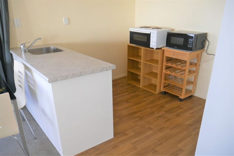 Photo of property in 16 Orewa Heights Crescent, Orewa, 0931