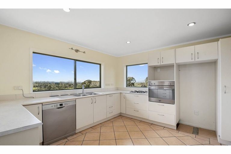 Photo of property in 14 Peters Lane, Taupaki, Henderson, 0782