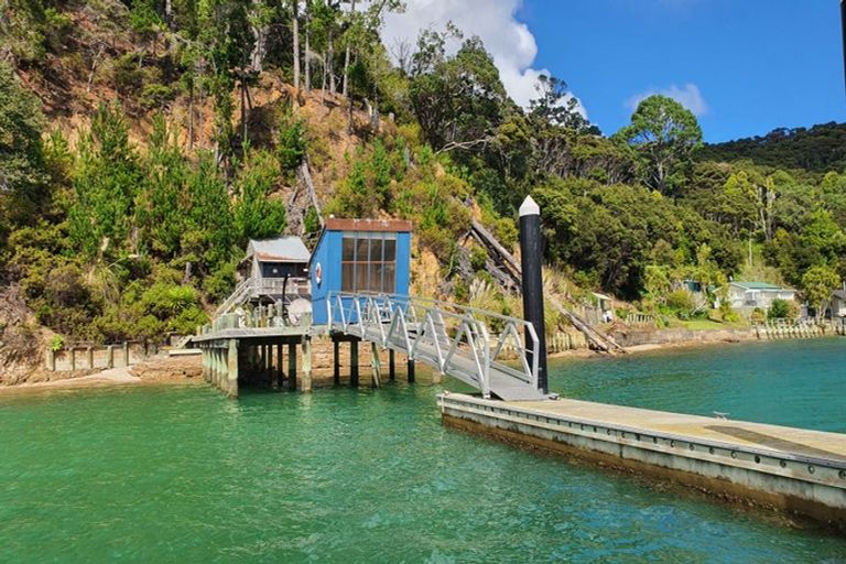 Photo of property in 165 Bon Accord Harbour, Kawau Island, 0920