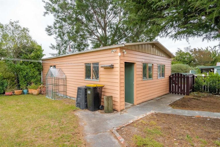 Photo of property in 9 Kowhai Grove, Featherston, 5710