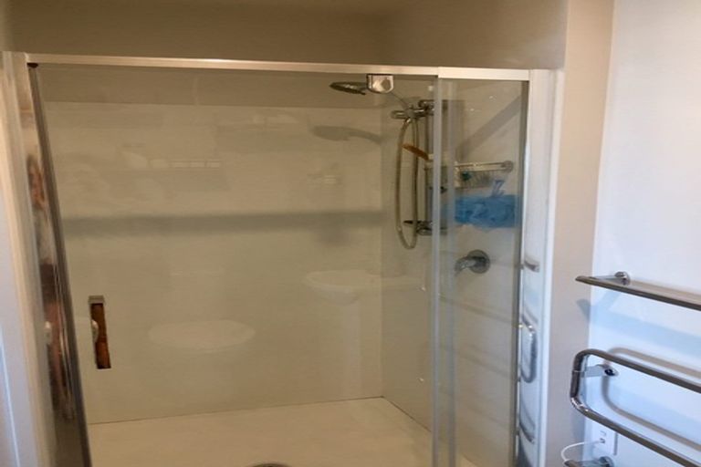 Photo of property in 7 Sauterne Road, Kumeu, 0810