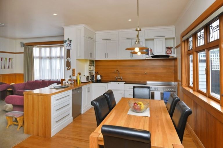 Photo of property in 134 Olliviers Road, Phillipstown, Christchurch, 8011